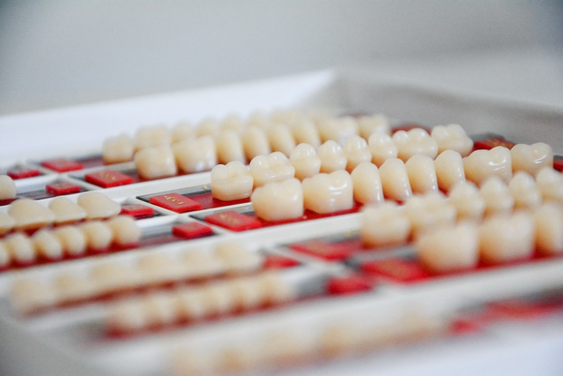 tooth bonding types