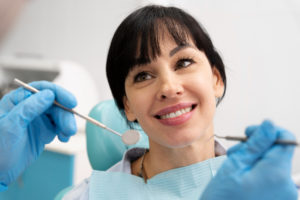 Read more about the article Pros and Cons of Dental Veneers